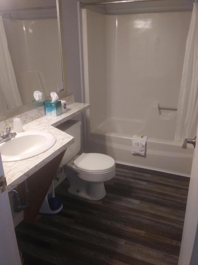 The Eastland Motel Lubec 외부 사진